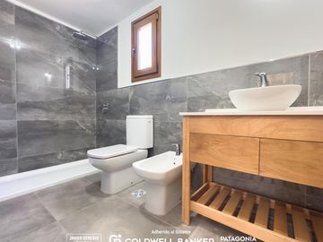 VENTA Departamento, Premium, Vista al Lago 81,38m2. Península Manzano II UF13, Villa La Angostura