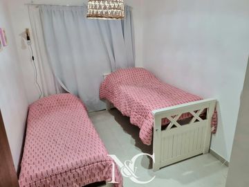 Casa en  alquiler equipada para 8 personas en Costa Esmeralda/ Residencial 1
