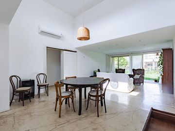 VENTA/PERMUTA - Casa - 2 dormitorios - Parque y cocheras - Sol Paraná, Pueblo Esther.