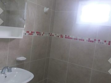 En venta, Complejo de 8 departamentos, B° Knudsen, Plottier, Neuquén.