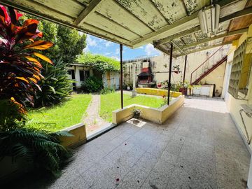 Casa de 3 ambientes en excelente lote en venta, en Boulogne.
