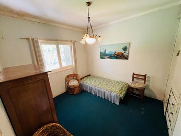 Casa de 3 ambientes en excelente lote en venta, en Boulogne.