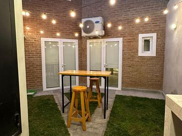 VENTA- HERMOSO DUPLEX DE 3 DORMITORIOS C/ GARAGE PARA 2 AUTOS