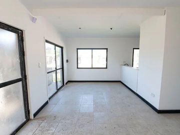 Departamento en venta - 2 Dormitorios 1 Baño - Cochera - 95Mts2 - Venado Tuerto, Santa fe