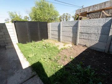 Departamento en venta - 2 Dormitorios 1 Baño - Cochera - 95Mts2 - Venado Tuerto, Santa fe