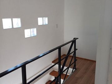 PH en venta - 2 Dormitorios 1 Baño - Cochera - 110Mts2 - Burzaco