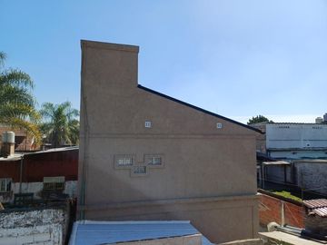 PH en venta - 2 Dormitorios 1 Baño - Cochera - 110Mts2 - Burzaco