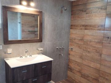 PH en venta - 2 Dormitorios 1 Baño - Cochera - 110Mts2 - Burzaco