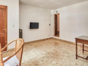 PH en venta - 4 Dormitorios 2 Baños - Cochera - 256Mts2 - Palermo
