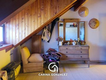 Casa en Venta de Tres Dormitorios en Santa Genoveva