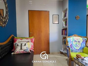Casa en Venta de Tres Dormitorios en Santa Genoveva