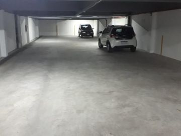 Departamento en venta - 2 dormitorios 1 baño 1 cochera - 85mts2 - La Plata