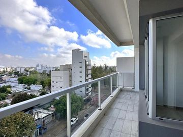 Departamento en venta - 2 dormitorios 1 baño 1 cochera - 85mts2 - La Plata