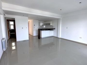 Departamento en venta - 2 dormitorios 1 baño 1 cochera - 85mts2 - La Plata