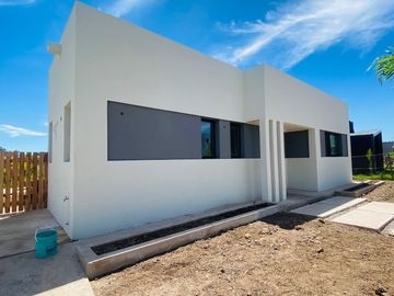 Casa en San Ramon, Pilar del este