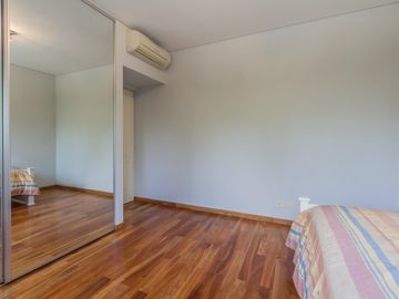 VENTA CASA 5 AMBIENTES - PILETA - SANTA MARIA DE LOS OLIVOS - PILAR
