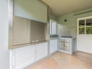 VENTA CASA 5 AMBIENTES - PILETA - SANTA MARIA DE LOS OLIVOS - PILAR