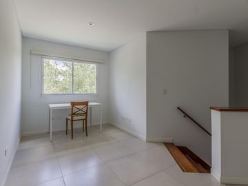 VENTA CASA 5 AMBIENTES - PILETA - SANTA MARIA DE LOS OLIVOS - PILAR
