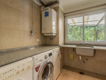 VENTA CASA 5 AMBIENTES - PILETA - SANTA MARIA DE LOS OLIVOS - PILAR