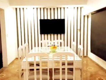 Casa en venta - 3 Dormitorios 1 Baño - 420Mts2 - Villa Luzuriaga