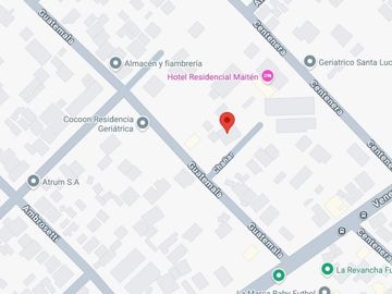 Casa en venta - 3 Dormitorios 1 Baño - 420Mts2 - Villa Luzuriaga