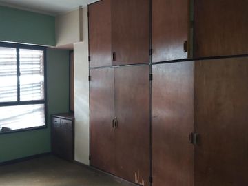 Departamento en venta - 3 Dormitorios 2 Baños - Cochera - La Plata