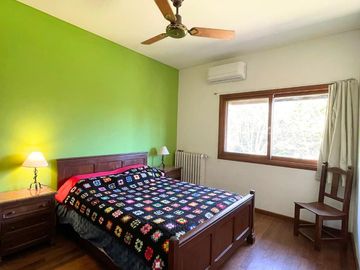 CASA 5 AMBIENTES EN VENTA, BARRIO PRIVADO LOMA ESCONDIDA, LUJAN