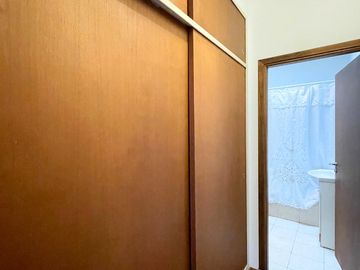 CASA 5 AMBIENTES EN VENTA, BARRIO PRIVADO LOMA ESCONDIDA, LUJAN