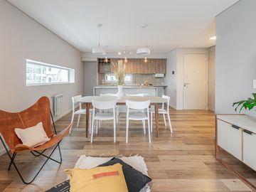 DEPARTAMENTO PREMIUM DE DOS DORMITORIOS VENTA SOLARIUM Y PARRILLERO CENTRO ROSARIO