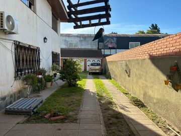 3 locales con vivienda en venta en glew