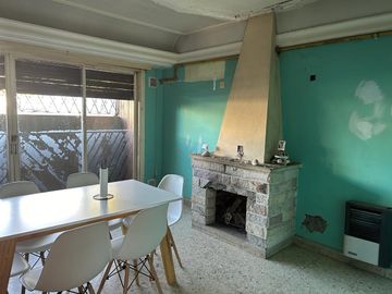 3 locales con vivienda en venta en glew