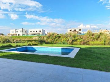 Casa en  Venta El Canton Norte