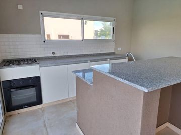 Casa en  Venta El Canton Norte