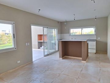 Casa en  Venta El Canton Norte