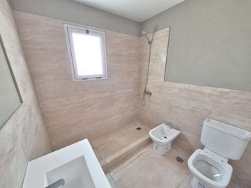 Casa en  Venta El Canton Norte