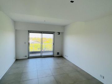 VENTA DEPARTAMENTO DUPLEX DE DOS DORMITORIOS