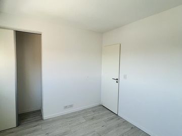 VENTA DEPARTAMENTO DUPLEX DE DOS DORMITORIOS