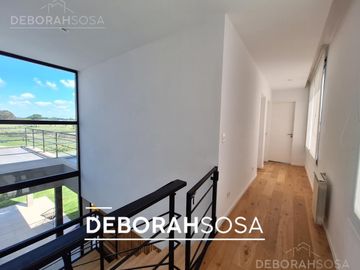 Casa en  Venta -Canton -golf-zona norte-escobar