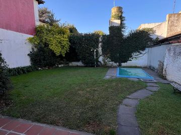Casa 4 ambientes en venta en Ituzaingo
