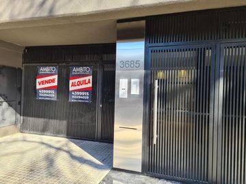Amplisimo Depto - con COCHERA Y TERRAZA Exclusiva! Alquilado!