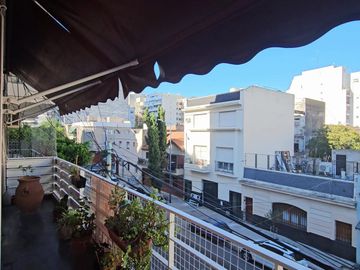 DEPARTAMENTO 3 AMBIENTES AL FRENTE CON BALCON EN BARRACAS VENTA