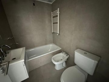 venta departamento 3 dormitorios patio lourdes