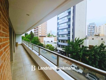 Departamento en  Teniente Ibañez y Diagonal España
