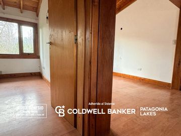 VENTA Casa 230m2 con Anexo 90M2 B° El Once, Villa La Angostura