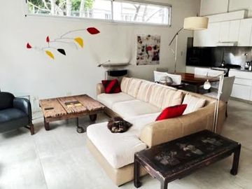 4 Dormitorios - Terraza - Parrilla - RECICLADA - Casa en CHACARITA