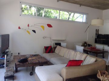 4 Dormitorios - Terraza - Parrilla - RECICLADA - Casa en CHACARITA