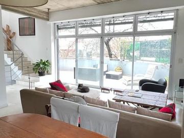 4 Dormitorios - Terraza - Parrilla - RECICLADA - Casa en CHACARITA