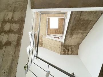 4 Dormitorios - Terraza - Parrilla - RECICLADA - Casa en CHACARITA