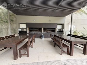 3 ambientes con Cochera en la Torre NIC de Palermo Hollywood!