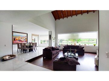 SE VENDE HERMOSA CASA EN TENJO